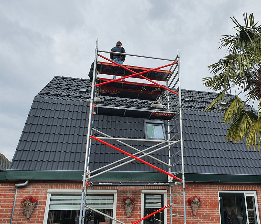 Zonnepanelen-monteren