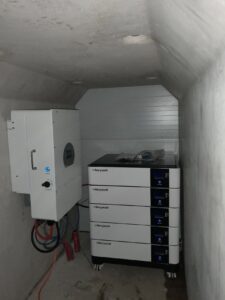 Plaatsing van een batterij op een boerderij